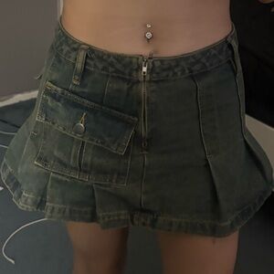 Fashion Nova extra small Denim Skirt